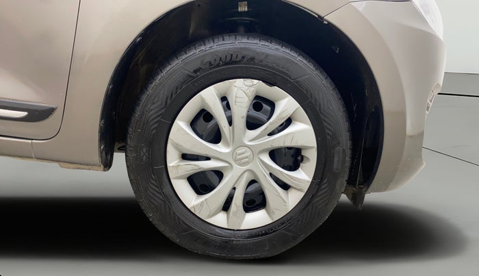 2018 Maruti Swift VDI AMT, Diesel, Automatic, 74,796 km, Right Front Wheel