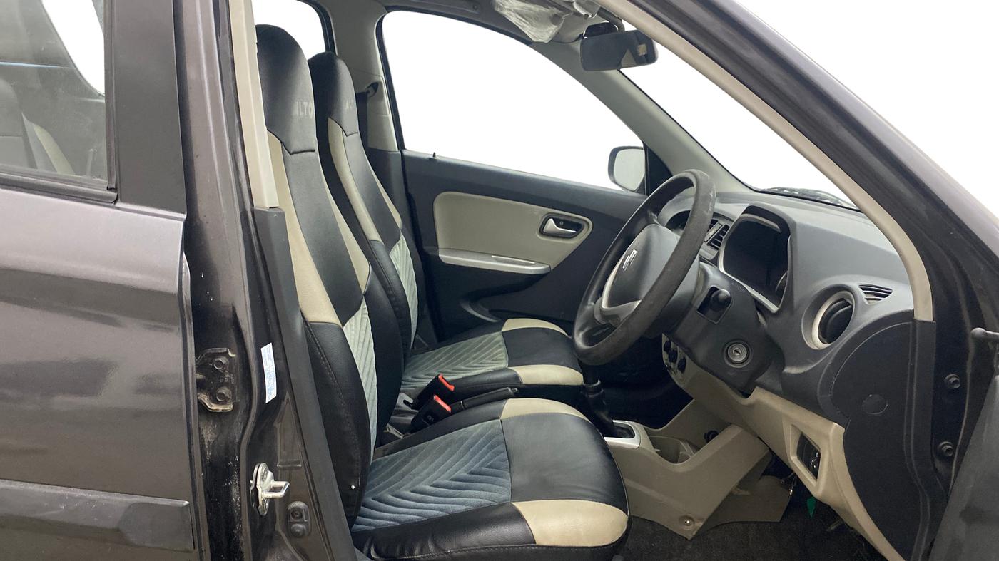 2017 Maruti Alto K10 VXI, Petrol, Manual, 22,958 km, Right Side Front Door Cabin