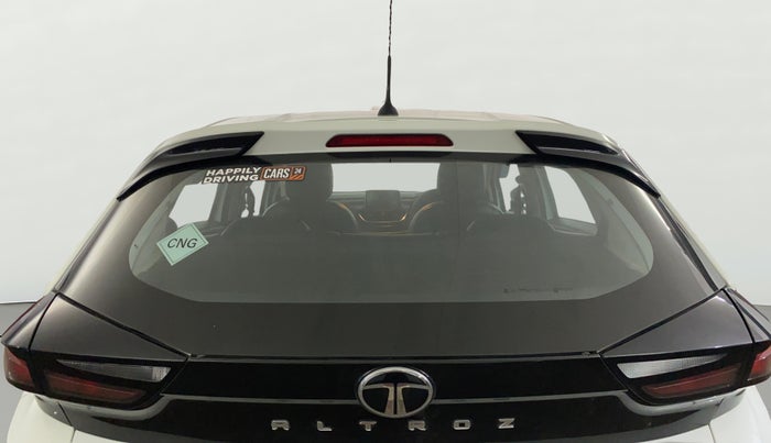 2024 Tata ALTROZ XM PLUS CNG, CNG, Manual, 10,647 km, Rear Windshield
