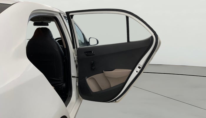 2022 Hyundai XCENT PRIME 	T+ CNG, CNG, Manual, 71,918 km, RHS Rear Door