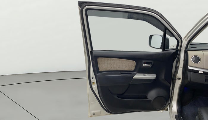 2015 Maruti Wagon R 1.0 VXI, Petrol, Manual, 44,001 km, LHS Front Door