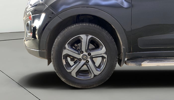2023 Tata NEXON XZA PLUS LUX SUNROOF DARK DIESEL, Diesel, Automatic, 87,115 km, Left Front Wheel