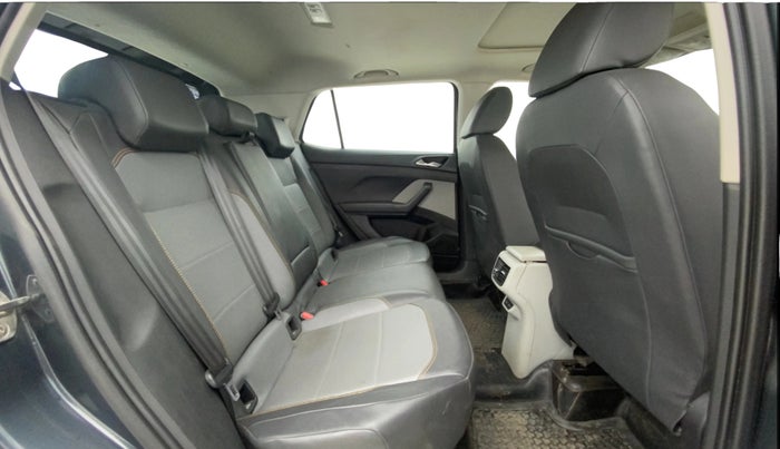 2021 Skoda KUSHAQ STYLE 1.0L TSI AT, Petrol, Automatic, 60,089 km, Right Side Rear Door Cabin