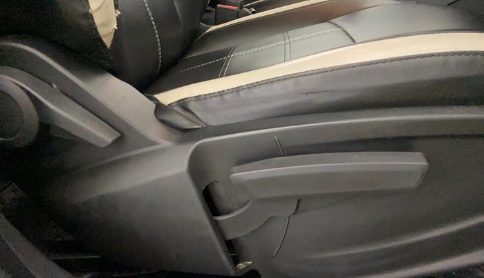 2022 Tata PUNCH ACCOMPLISHED AMT, Petrol, Automatic, 45,582 km, Driver Side Adjustment Panel