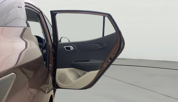 2020 Hyundai AURA SX PLUS 1.2 AMT, Petrol, Automatic, 24,380 km, RHS Rear Door