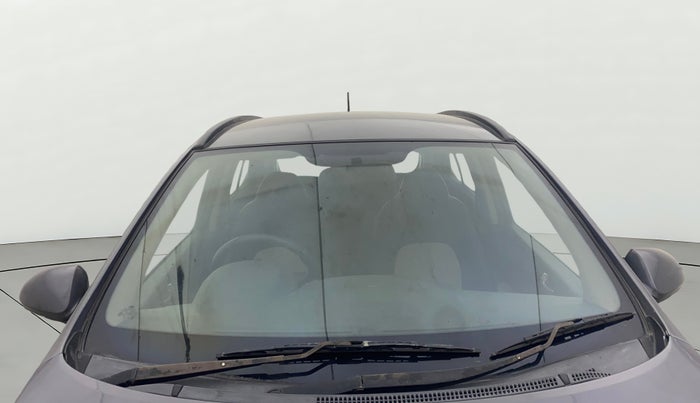 2013 Hyundai Grand i10 SPORTZ 1.1 CRDI, Diesel, Manual, 63,016 km, Front Windshield