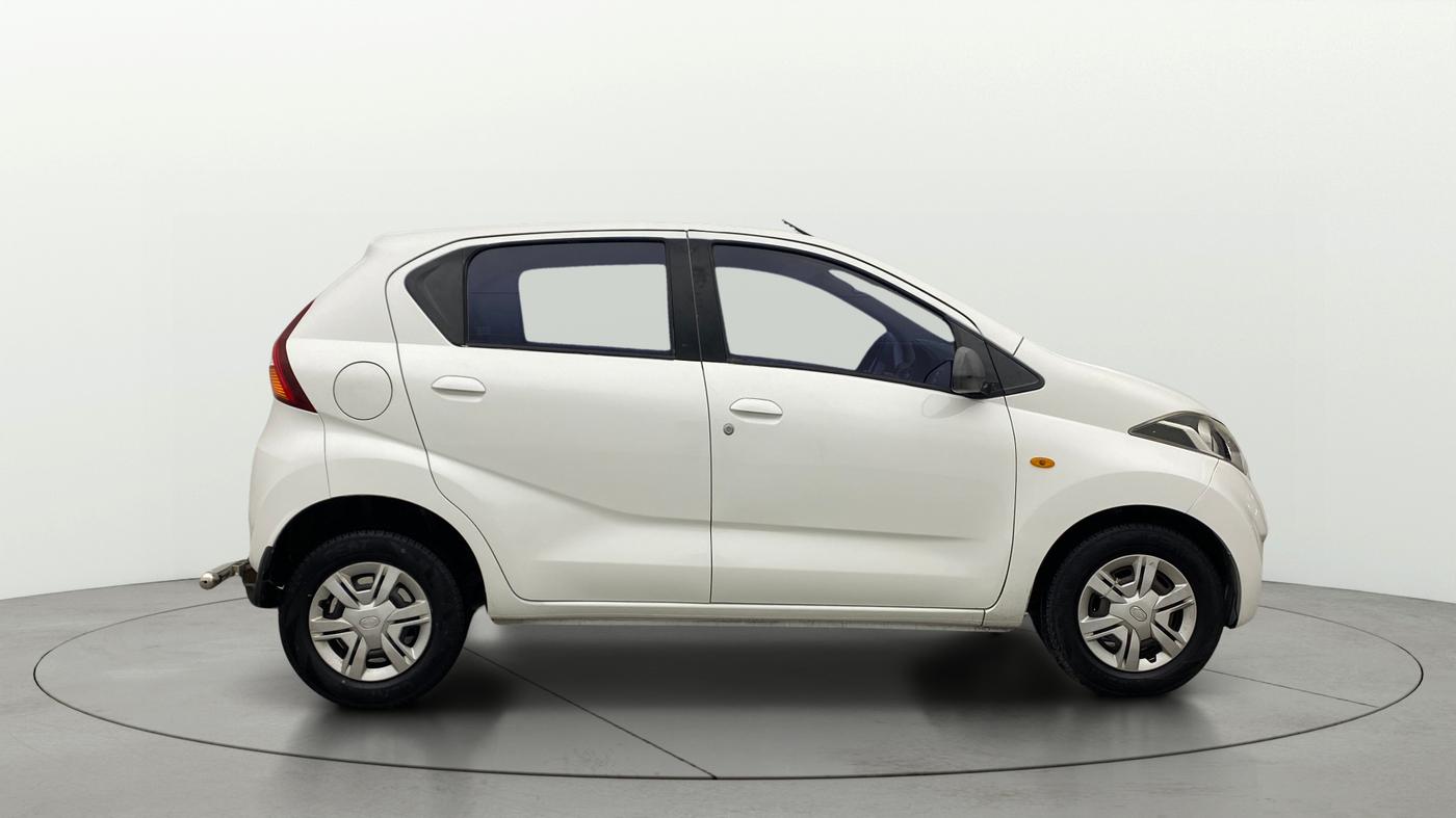 2016 Datsun Redi Go T (O), Petrol, Manual, 26,664 km, Right Side View