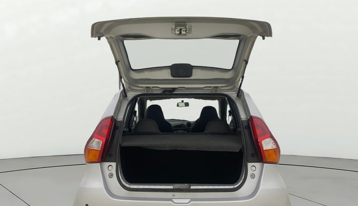 2017 Datsun Redi Go T (O), Petrol, Manual, 65,268 km, Boot Door Open