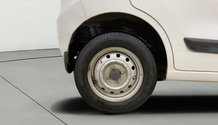 2014 Maruti Wagon R 1.0 LXI CNG, CNG, Manual, 94,432 km, Right Rear Wheel