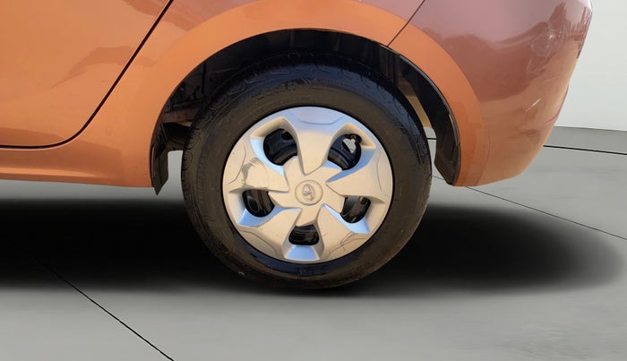 2017 Tata TIGOR XT PETROL, Petrol, Manual, 59,939 km, Left Rear Wheel