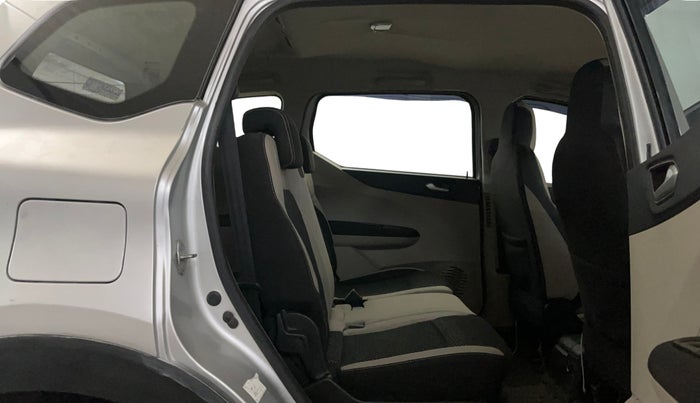 2020 Renault TRIBER RXZ, Petrol, Manual, 39,612 km, Right Side Rear Door Cabin