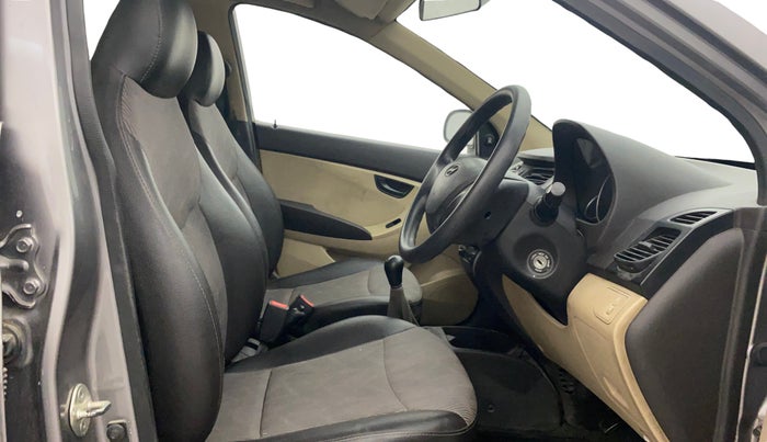 2013 Hyundai Eon MAGNA +, Petrol, Manual, 93,032 km, Right Side Front Door Cabin