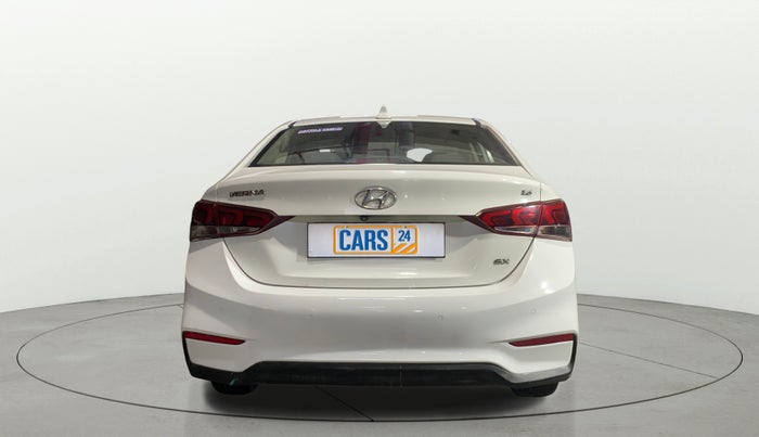 2017 Hyundai Verna 1.6 VTVT SX (O) AT, Petrol, Automatic, 43,739 km, Back/Rear