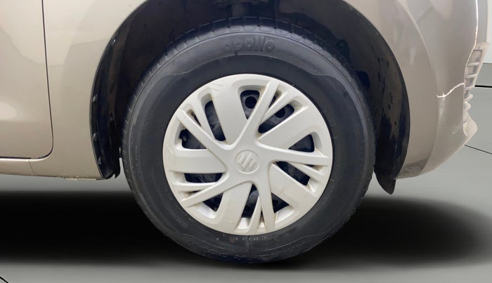 2018 Maruti Swift VXI AMT, Petrol, Automatic, 61,367 km, Right Front Wheel