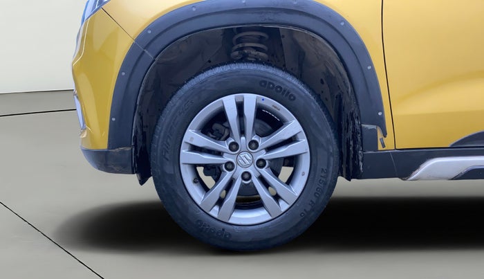 2016 Maruti Vitara Brezza ZDI PLUS DUAL TONE, Diesel, Manual, 61,834 km, Left Front Wheel