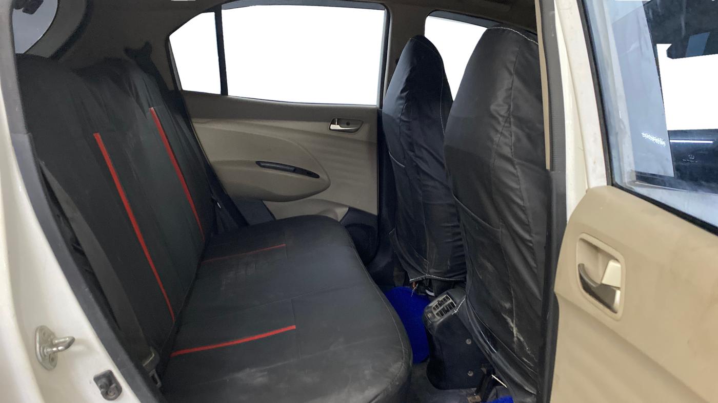 2018 Hyundai NEW SANTRO MAGNA CNG, CNG, Manual, 49,363 km, Right Side Rear Door Cabin