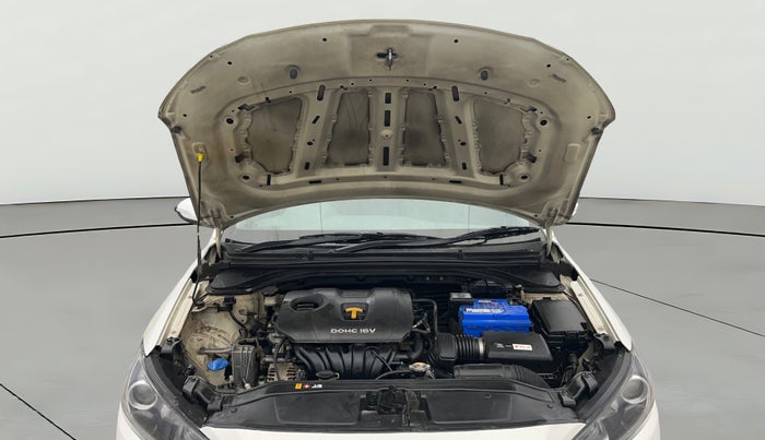 2017 Hyundai New Elantra 2.0 SX(O) AT PETROL, Petrol, Automatic, 75,804 km, Open Bonet