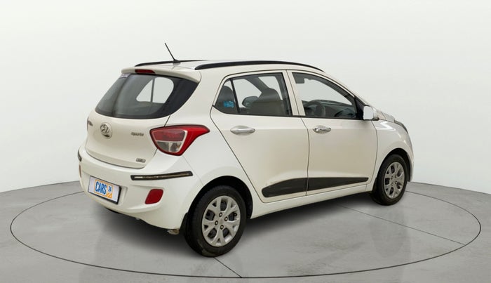 2015 Hyundai Grand i10 SPORTZ 1.2 KAPPA VTVT, Petrol, Manual, 37,251 km, Right Back Diagonal