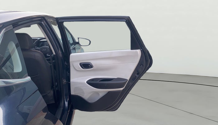 2023 Hyundai NEW I20 SPORTZ 1.2 IVT, Petrol, Automatic, 16,457 km, RHS Rear Door