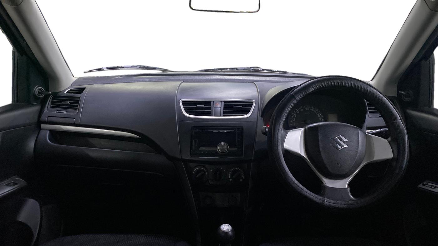 2012 Maruti Swift LDI, Diesel, Manual, 1,27,114 km, Dashboard