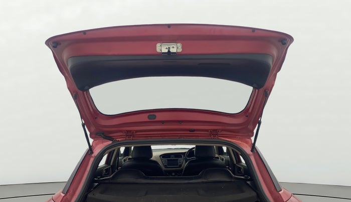 2020 Hyundai Elite i20 SPORTZ PLUS 1.2, Petrol, Manual, 63,436 km, Boot Door Open