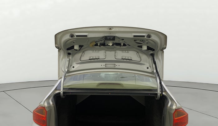 2015 Honda City 1.5L I-VTEC V MT, Petrol, Manual, 38,130 km, Boot Door Open