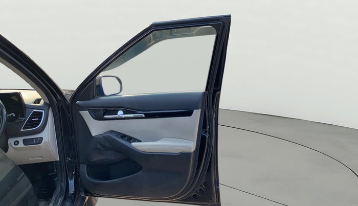 2020 KIA SELTOS HTX IVT 1.5 PETROL, Petrol, Automatic, 59,859 km, RHS Front Door