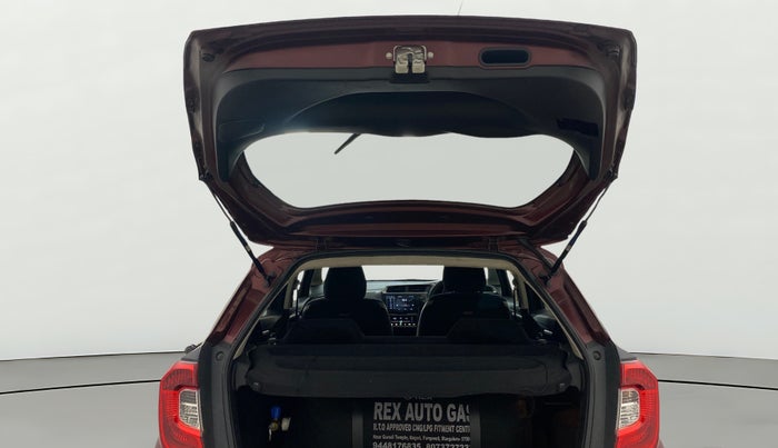 2017 Honda WR-V 1.2L I-VTEC VX MT, CNG, Manual, 61,204 km, Boot Door Open