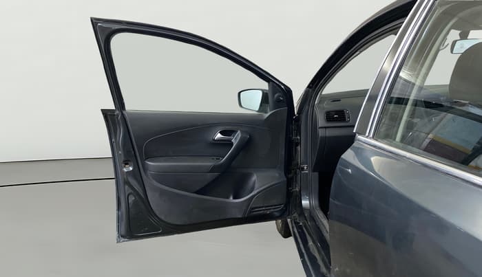 2015 Volkswagen Polo TRENDLINE 1.2L PETROL, Petrol, Manual, 71,162 km, LHS Front Door