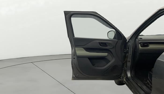2024 Tata PUNCH ADVENTURE MT CNG , CNG, Manual, 38,155 km, LHS Front Door