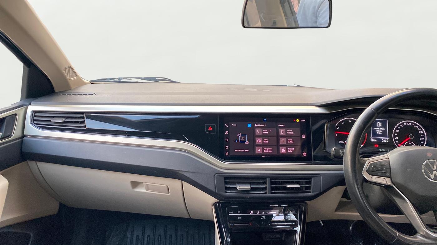2024 Volkswagen VIRTUS HIGHLINE TSI 1.0 MT, Petrol, Manual, 52,096 km, Air Conditioner