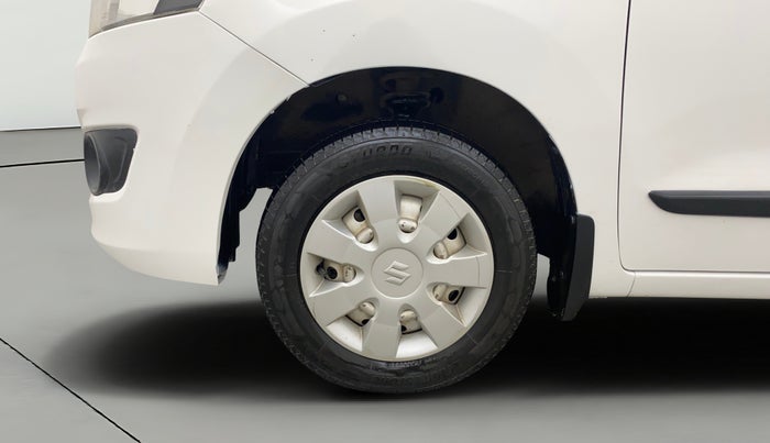 2016 Maruti Wagon R 1.0 LXI CNG, CNG, Manual, 1,04,598 km, Left Front Wheel