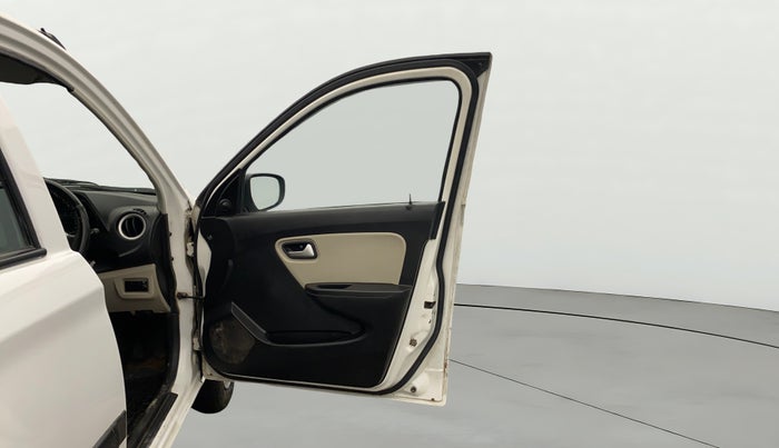 2020 Maruti Alto VXI, Petrol, Manual, 60,883 km, RHS Front Door