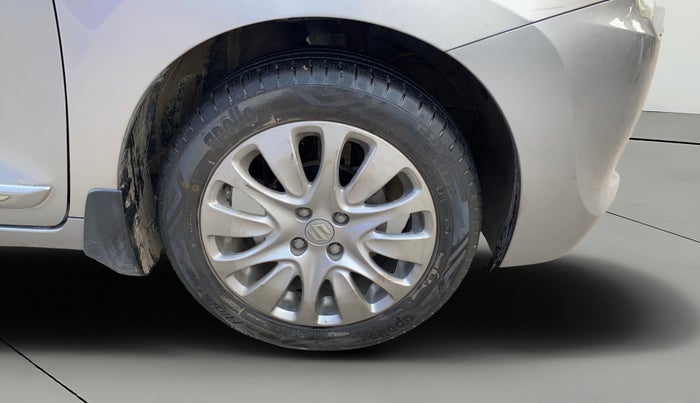 2017 Maruti Baleno ZETA PETROL 1.2, Petrol, Manual, 34,287 km, Right Front Wheel