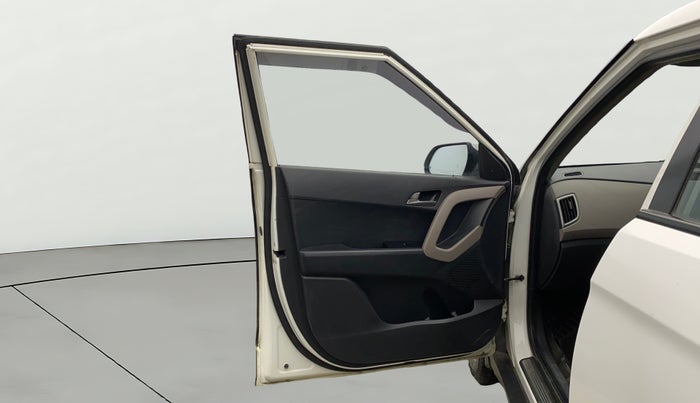 2016 Hyundai Creta SX PLUS AT 1.6 PETROL, CNG, Automatic, 71,230 km, LHS Front Door