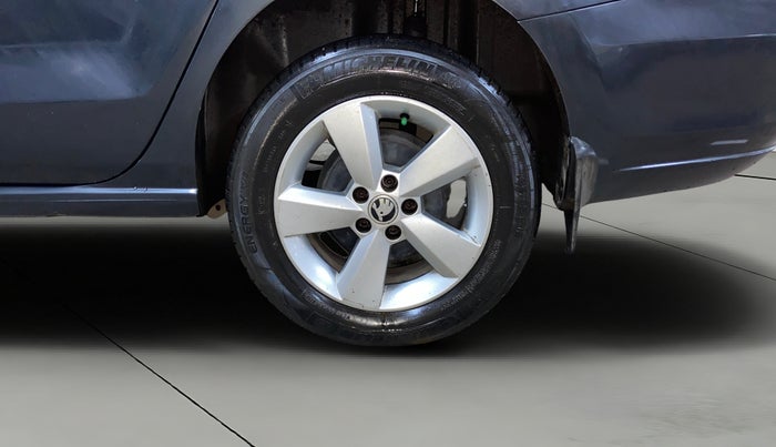 2016 Skoda Rapid 1.5 TDI CR STYLE PLUS AT, Diesel, Automatic, 95,810 km, Left Rear Wheel