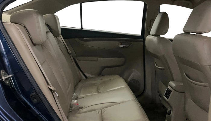 2022 Maruti Ciaz ALPHA  AT 1.5 SHVS PETROL, Petrol, Automatic, 67,344 km, Right Side Rear Door Cabin