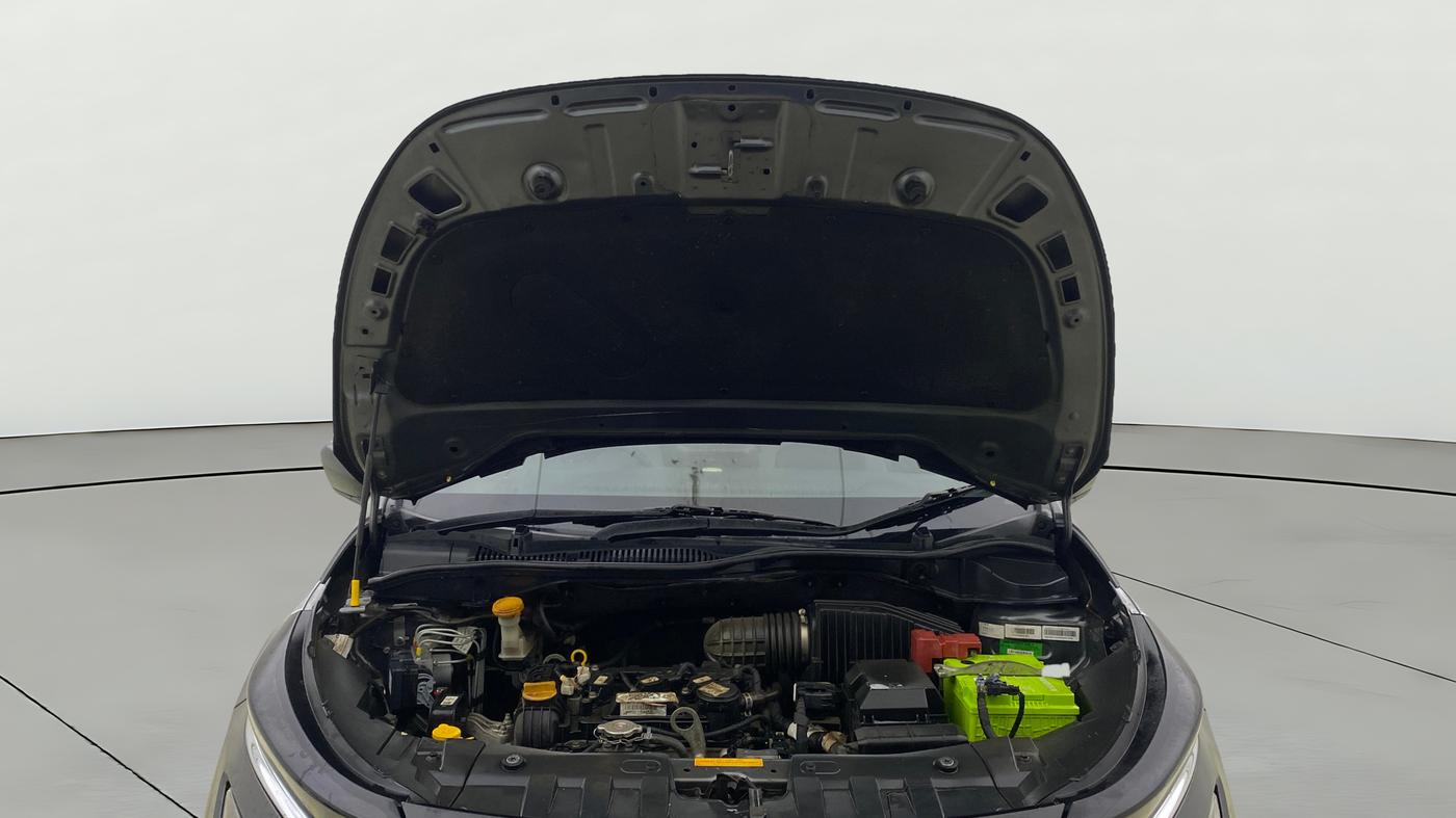 2022 Tata ALTROZ XT PETROL, Petrol, Manual, 43,240 km, Open Bonet