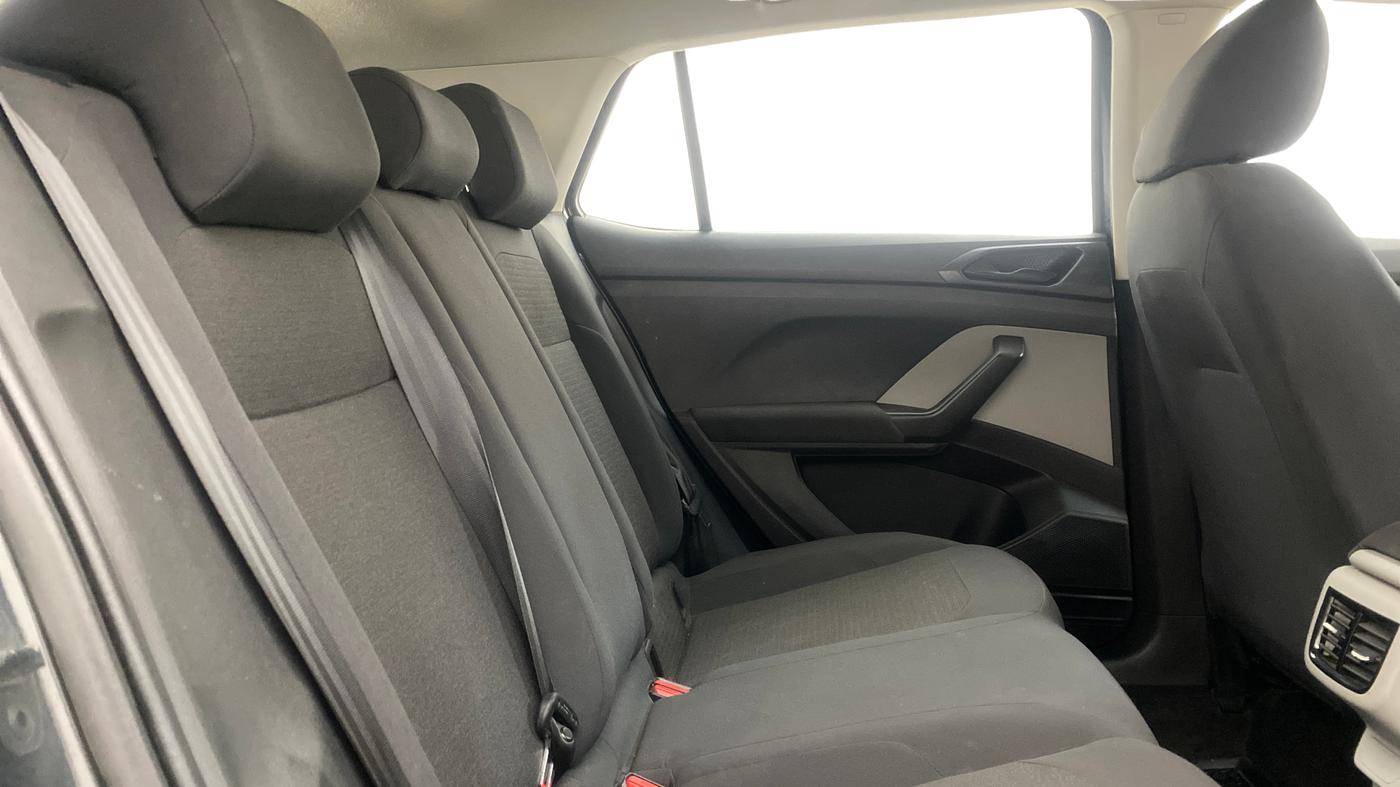 2021 Skoda KUSHAQ ACTIVE 1.0L TSI MT, Petrol, Manual, 50,664 km, Right Side Rear Door Cabin