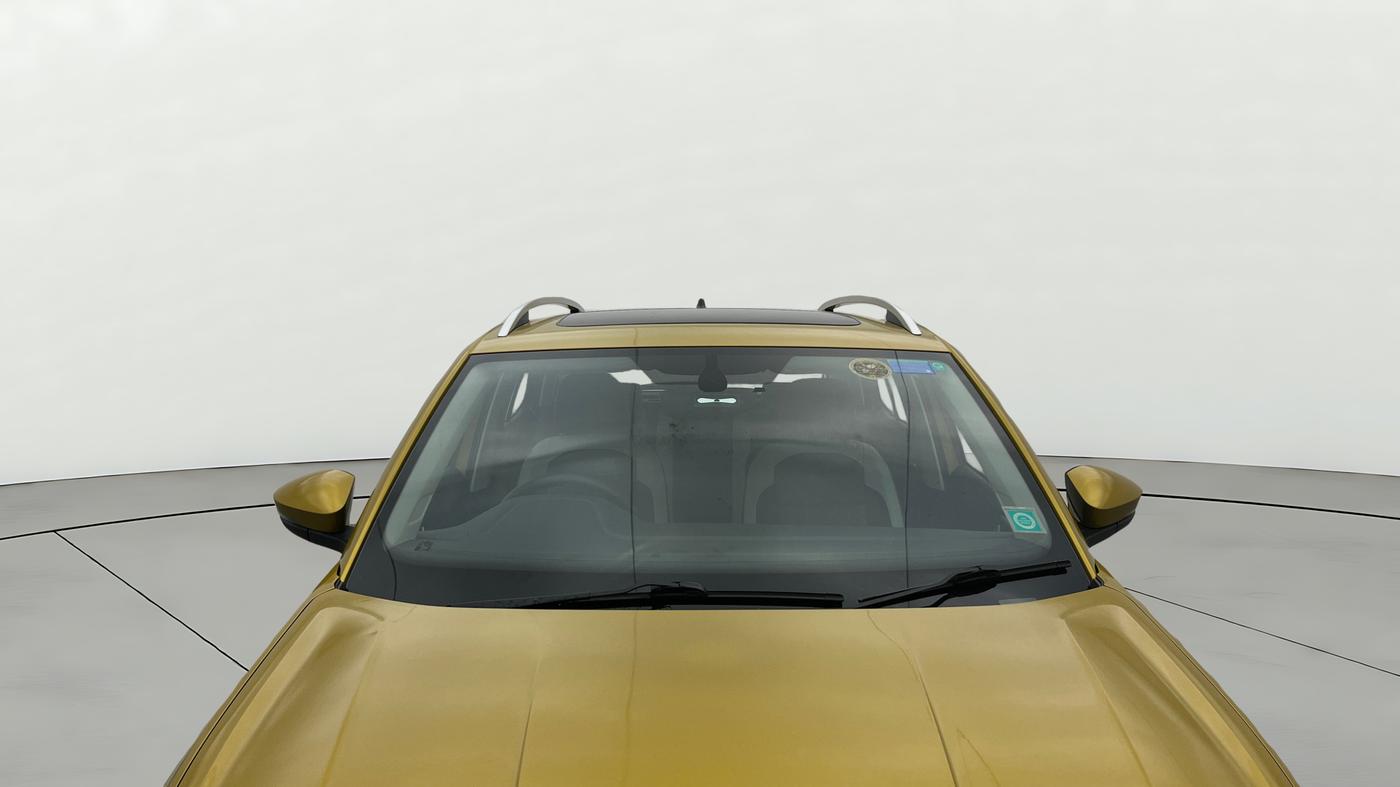 2022 Volkswagen TAIGUN TOPLINE 1.0 TSI AT, Petrol, Automatic, 27,592 km, Front Windshield