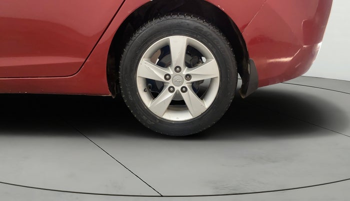 2013 Hyundai New Elantra 1.8 SX MT VTVT, Petrol, Manual, 34,857 km, Left Rear Wheel