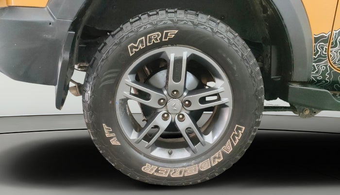 2023 Mahindra Thar LX D HT 2WD MT, Diesel, Manual, 22,229 km, Right Rear Wheel