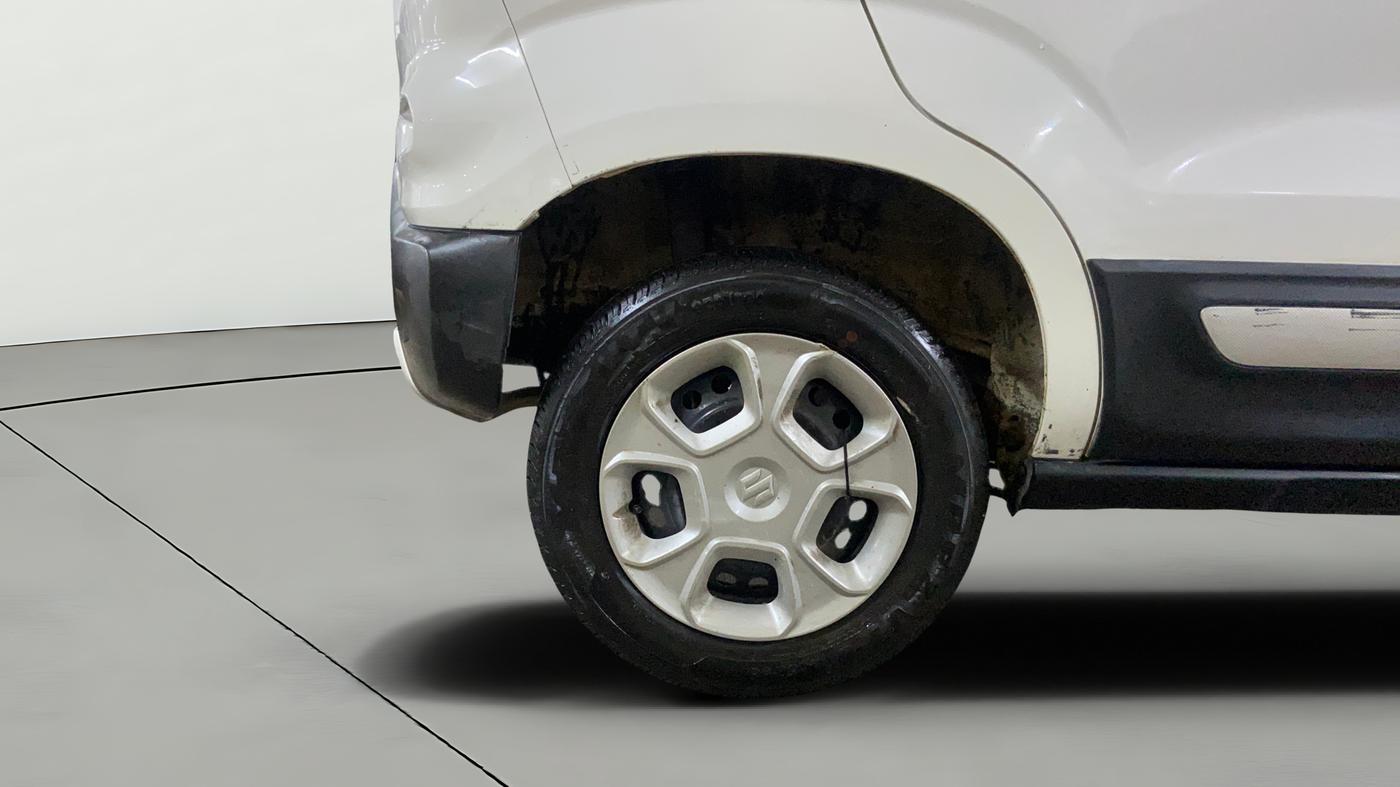 2020 Maruti S PRESSO VXI+, Petrol, Manual, 35,692 km, Right Rear Wheel