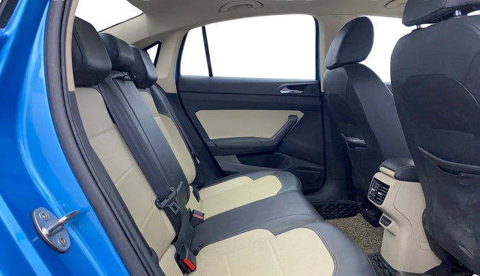 2022 Skoda SLAVIA STYLE 1.0L TSI AT, Petrol, Automatic, 81,938 km, Right Side Rear Door Cabin