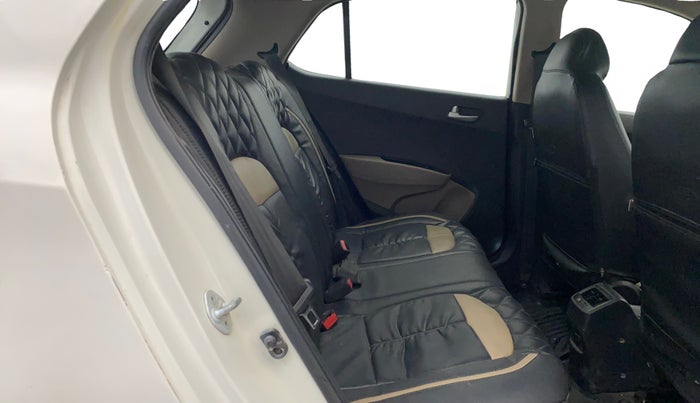 2018 Hyundai Grand i10 SPORTZ 1.2 KAPPA VTVT, Petrol, Manual, 77,374 km, Right Side Rear Door Cabin