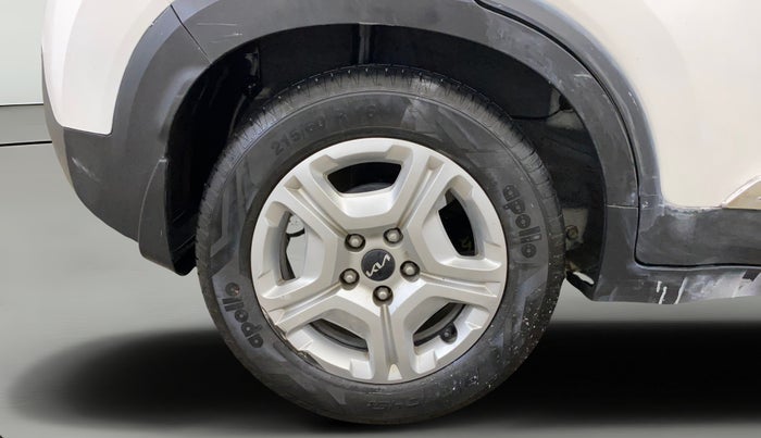 2021 KIA SONET HTK PLUS 1.2, Petrol, Manual, 10,324 km, Right Rear Wheel