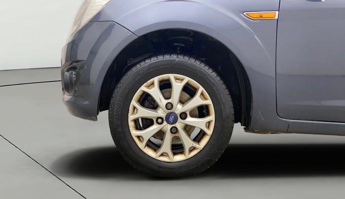 2014 Ford Figo TITANIUM 1.4 DIESEL, Diesel, Manual, 86,337 km, Left Front Wheel