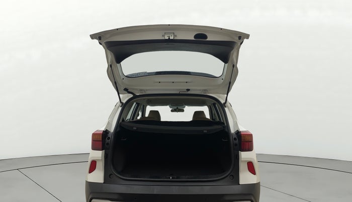 2020 KIA SELTOS HTK PLUS 1.5, Petrol, Manual, 23,014 km, Boot Door Open