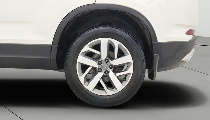 2023 Tata Safari XZA PLUS O 6STR, Diesel, Automatic, 33,899 km, Left Rear Wheel