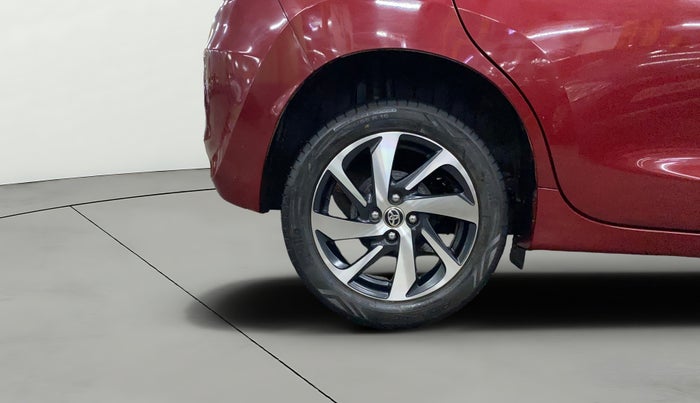 2022 Toyota Glanza V, Petrol, Manual, 32,320 km, Right Rear Wheel